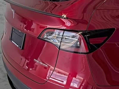 2025 Tesla Model Y Performance