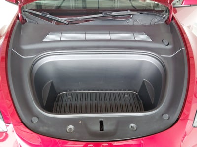 2025 Tesla Model Y Performance