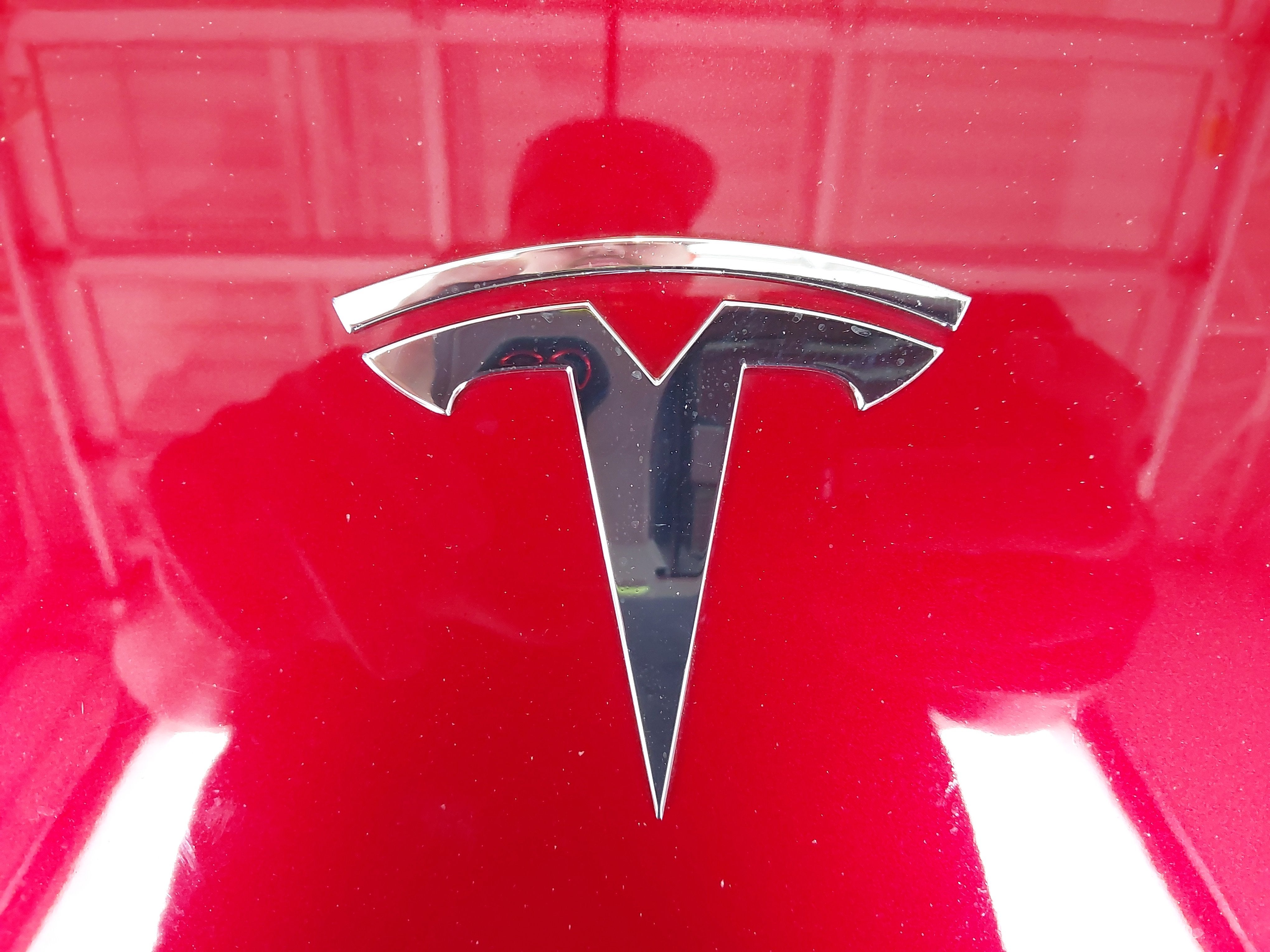 2025 Tesla Model Y Performance