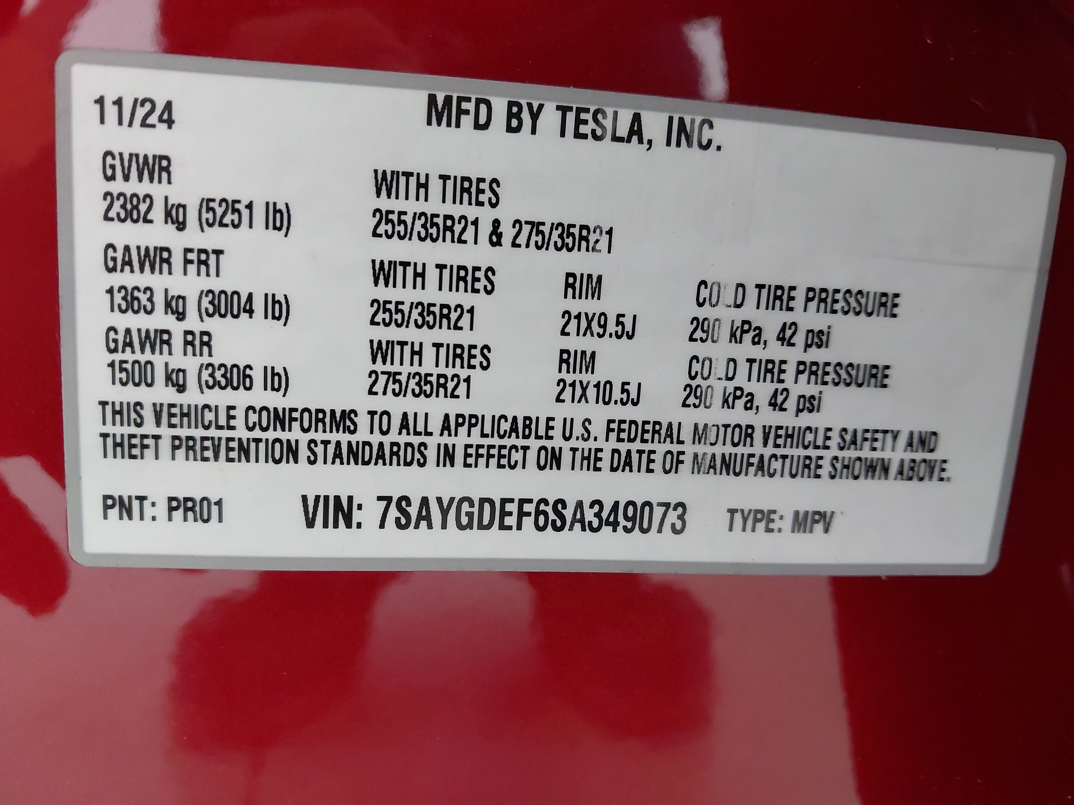 2025 Tesla Model Y Performance