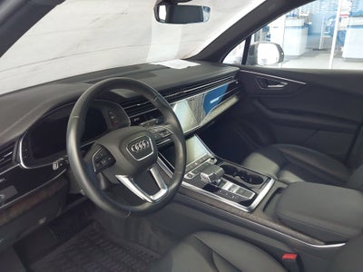 2023 Audi Q7 Premium 45 TFSI quattro Tiptronic