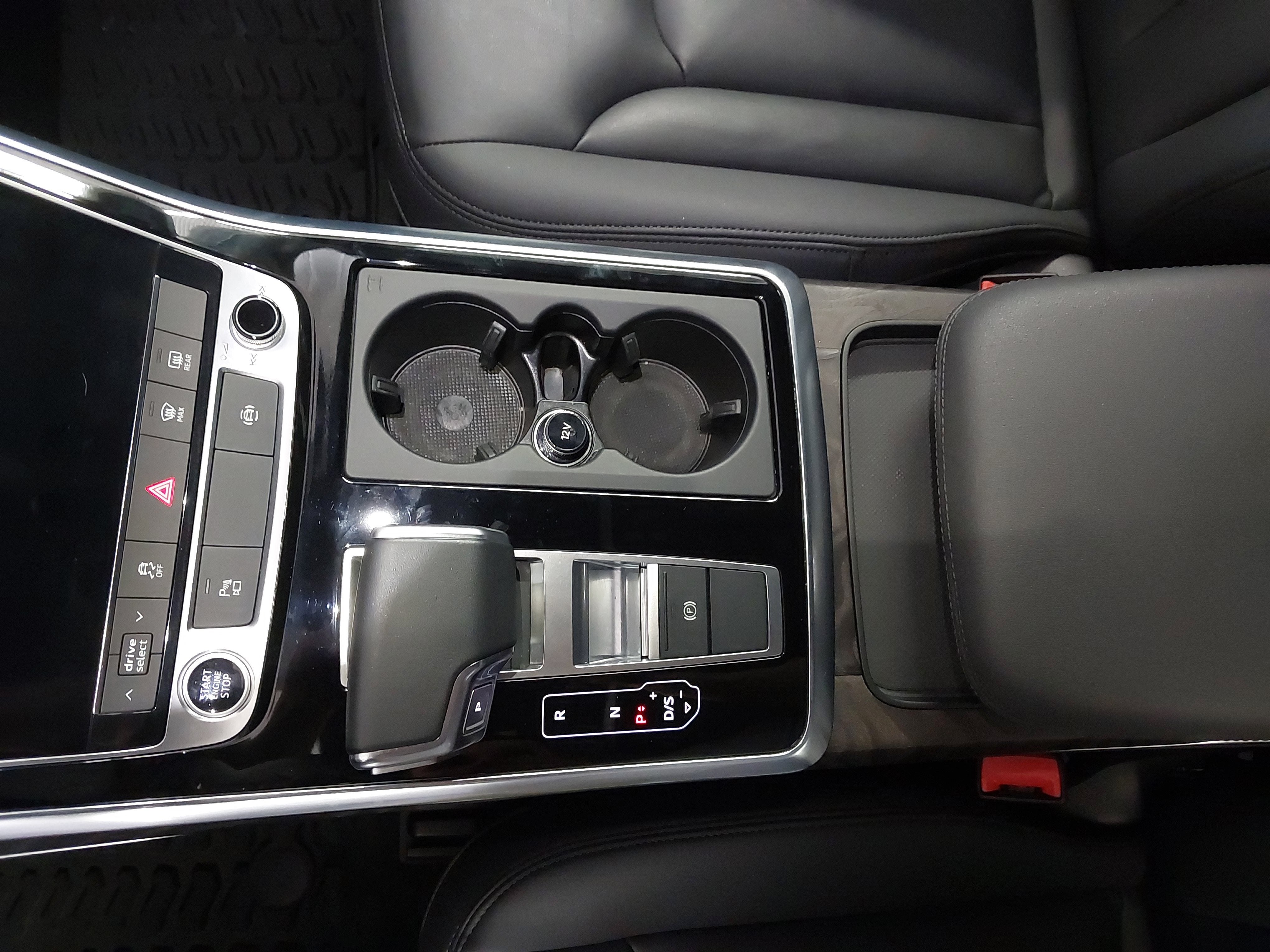 2023 Audi Q7 Premium 45 TFSI quattro Tiptronic