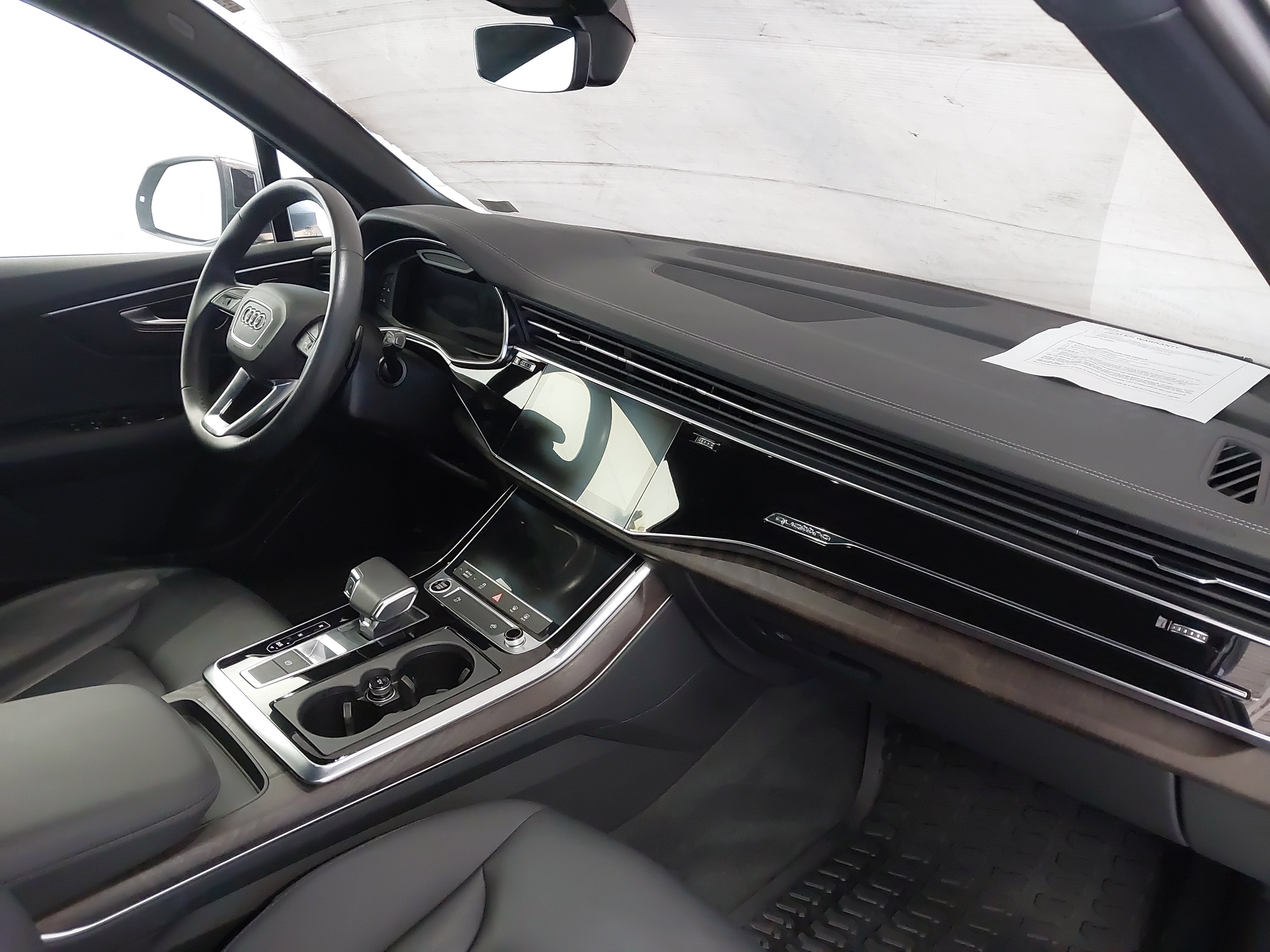 2023 Audi Q7 Premium 45 TFSI quattro Tiptronic