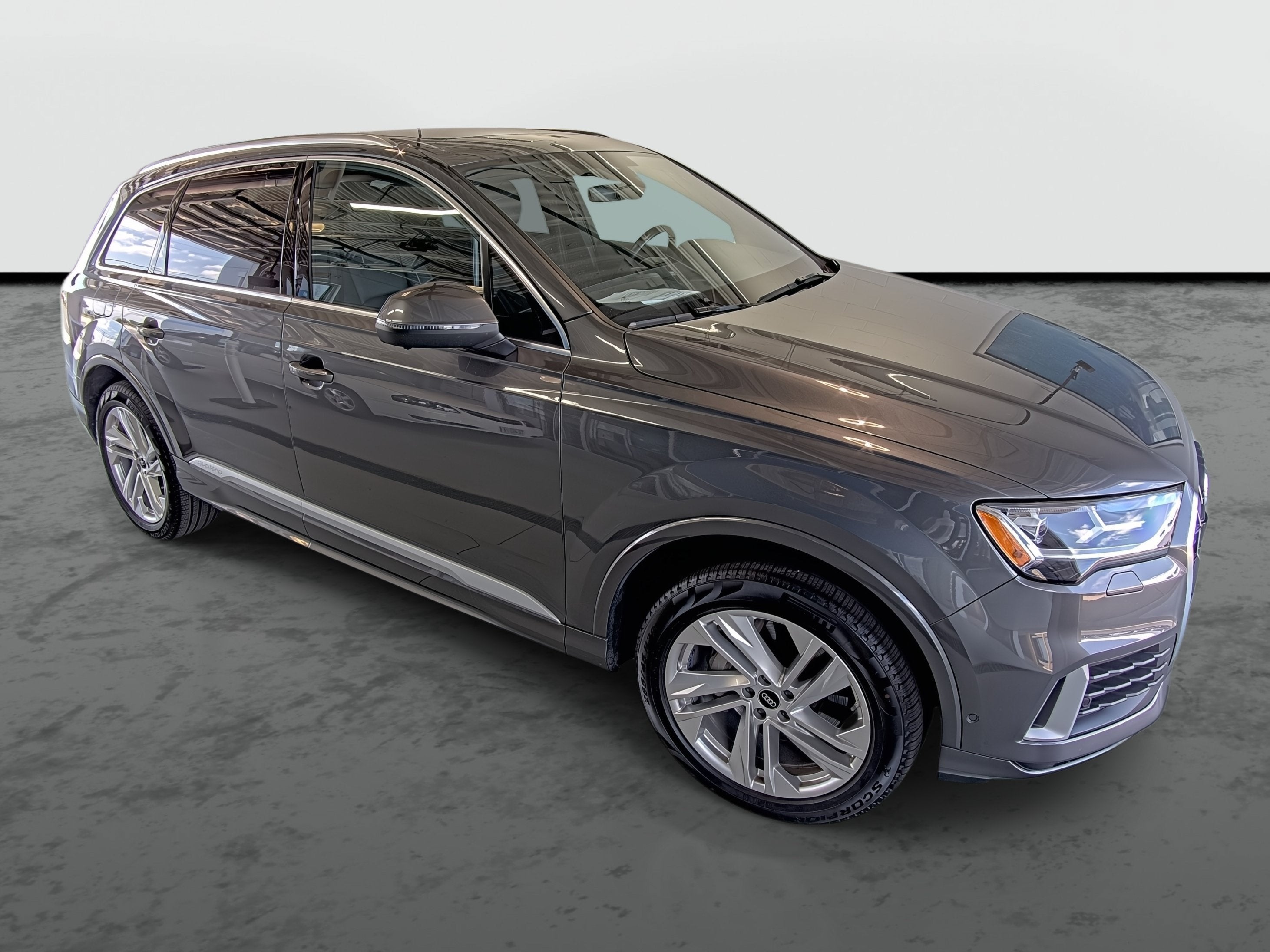 2023 Audi Q7 Premium 45 TFSI quattro Tiptronic