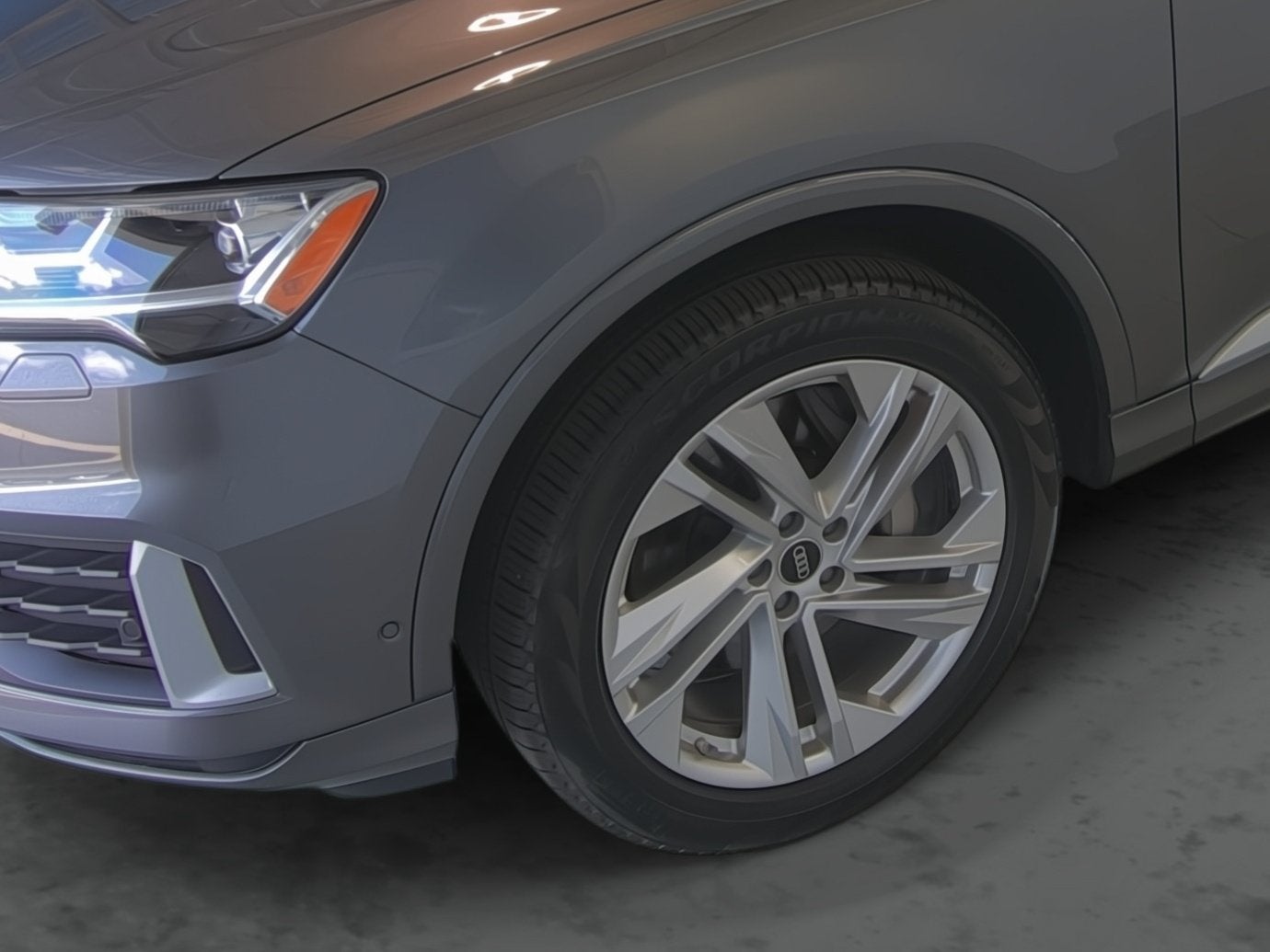 2023 Audi Q7 Premium 45 TFSI quattro Tiptronic