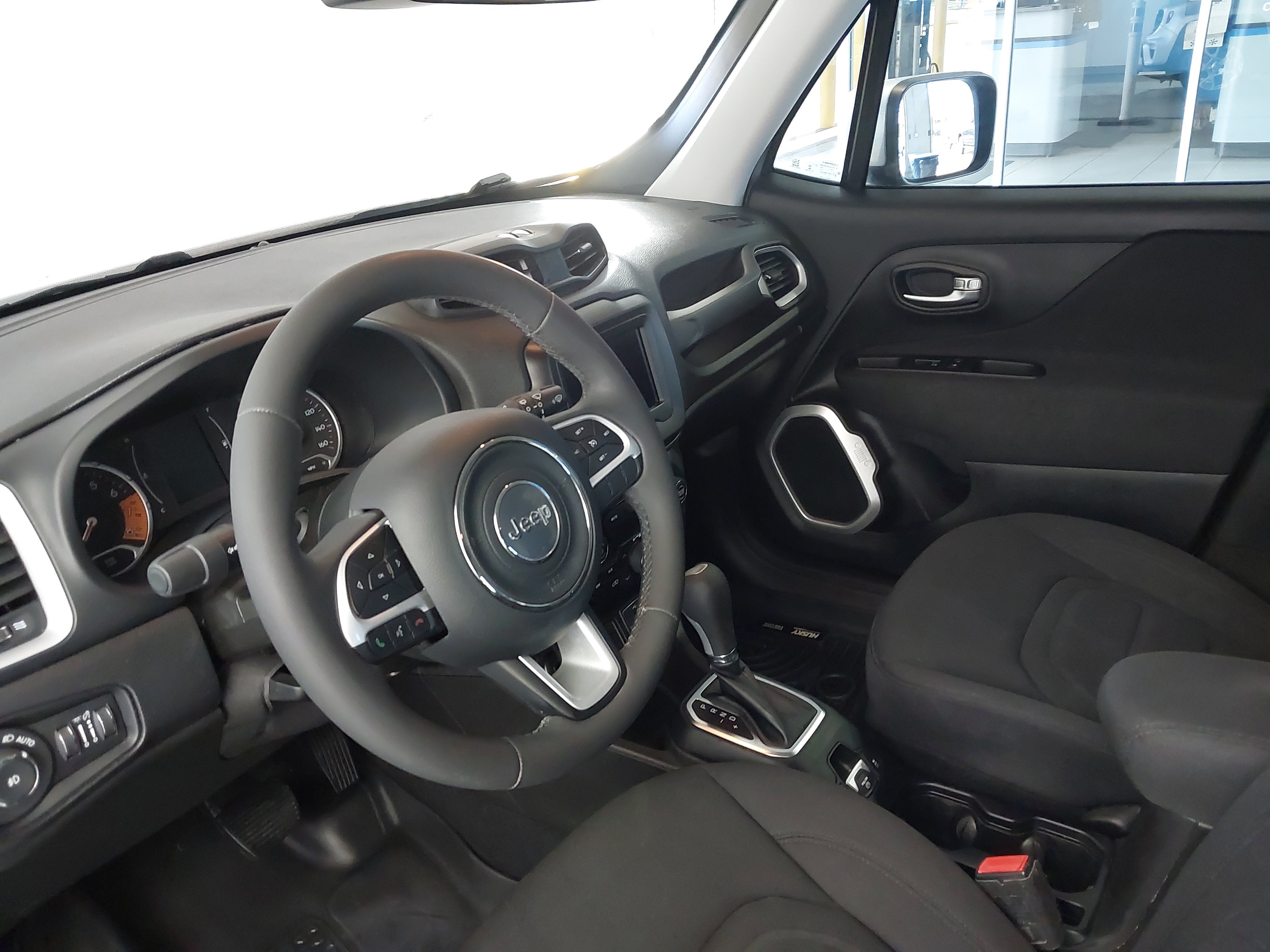 Used 2020 Jeep Renegade Latitude with VIN ZACNJABB9LPL91703 for sale in Wentzville, MO