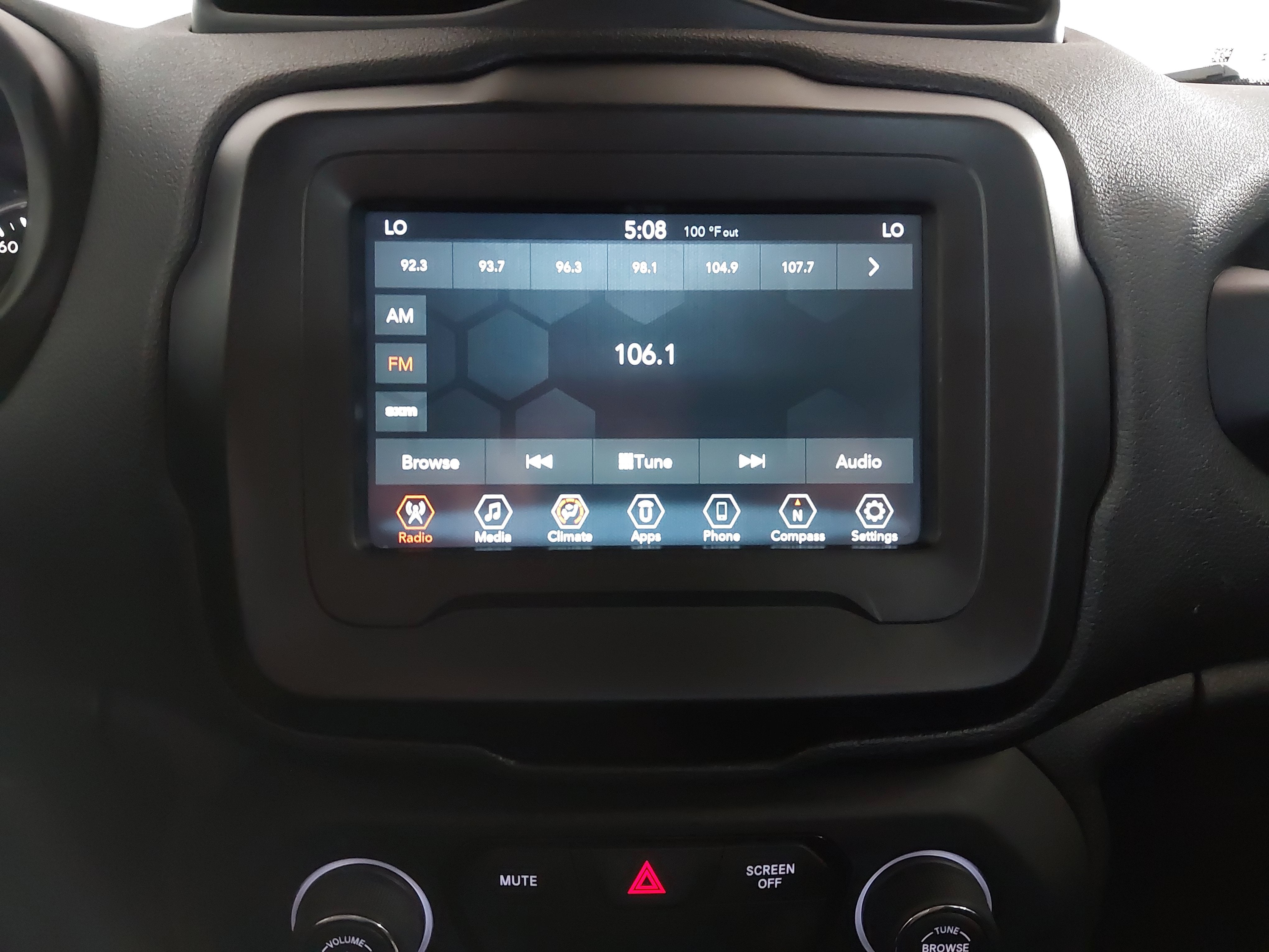 2020 Jeep Renegade Latitude FWD