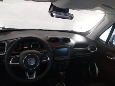 2020 Jeep Renegade Latitude FWD