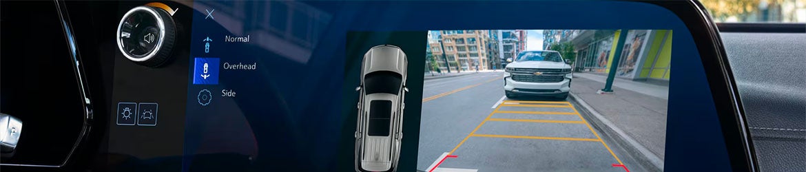 The back-up camera on the 2025 Chevrolet Traverse in Wentzville, MO