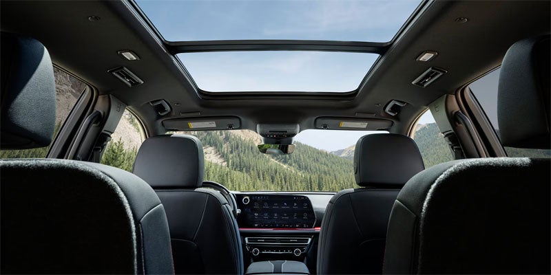 2026 Chevrolet Traverse spacious interior in Wentzville MO featuring three-row seating and flexible cargo space for families and long trips
